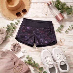 Lululemon Speed Up Shorts 2.5” Frozen Flourish Multi Black Size 6 Athletic